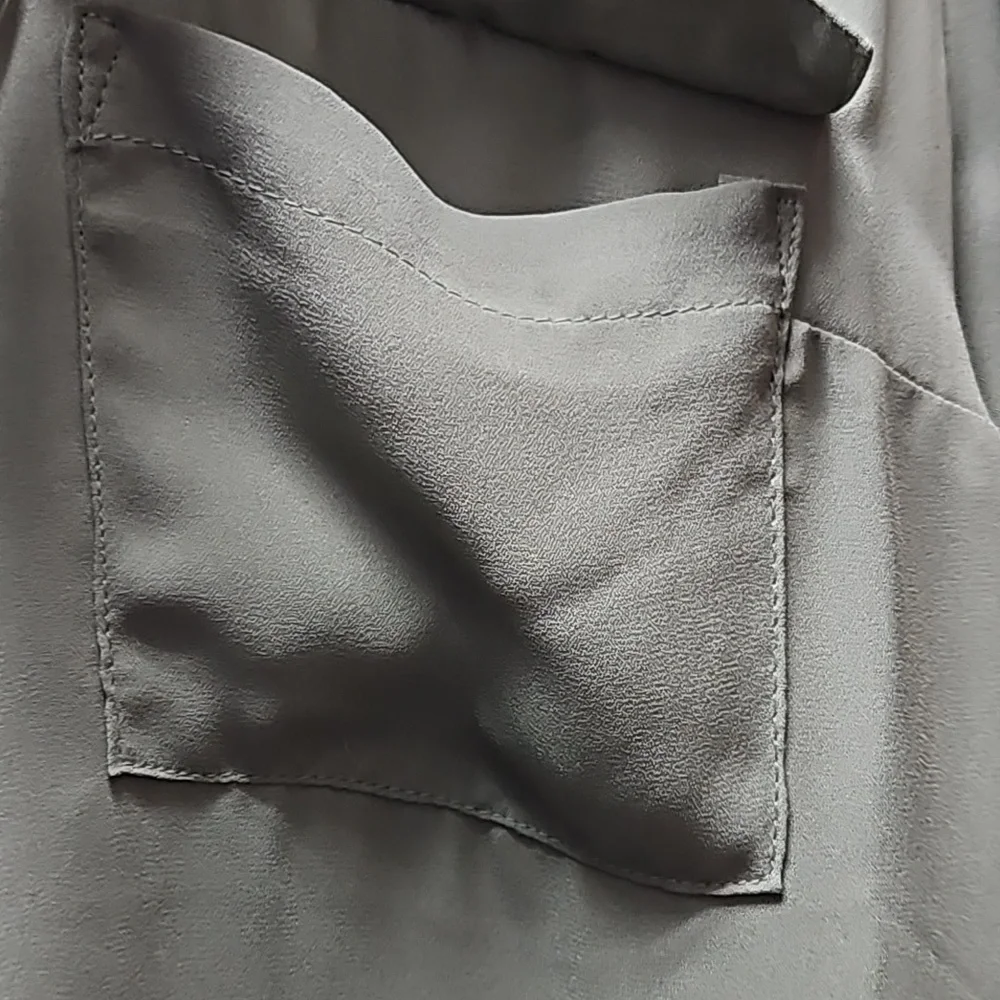 TORRID Olive Green Women's Top - Picture 4 of 5